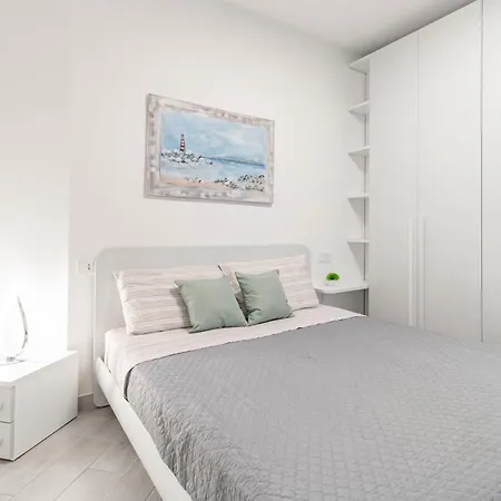 H11 Luxury 3b - Porto - Piscina - Jacuzzi * 圣托·斯特凡诺·阿尔马尔