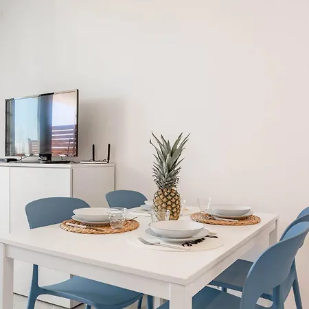 H11 Luxury 3b - Porto - Piscina - Jacuzzi Appartement *